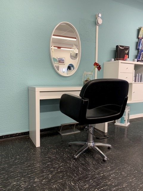 Andrea Hintz Friseure - Home